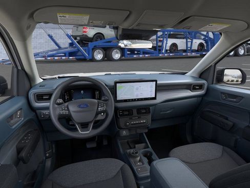 New 2025 Ford Maverick XL image 9