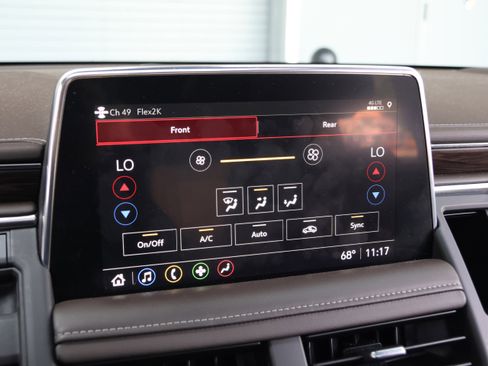 Used 2021 Chevrolet Tahoe LT RWD image 26