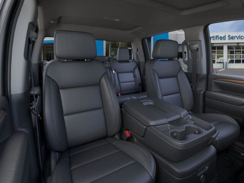 New 2026 GMC Sierra 2500 SLT image 16