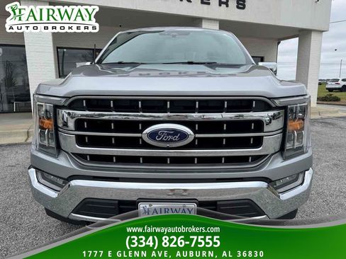 Used 2021 Ford F150 Lariat image 3
