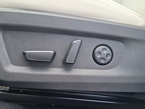 New 2026 Nissan Murano SL w/ Comfort Package AWD/4WD image 13