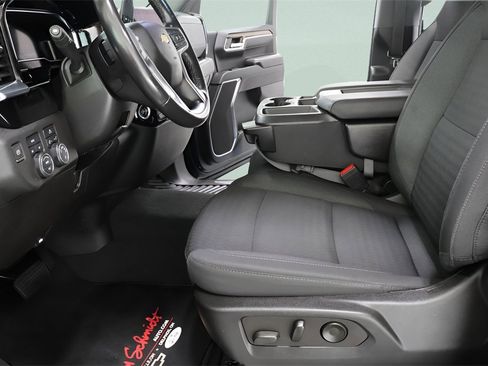 Used 2022 Chevrolet Silverado 1500 LT image 20