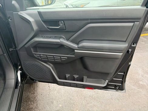New 2026 Toyota Tacoma SR5 AWD/4WD image 42