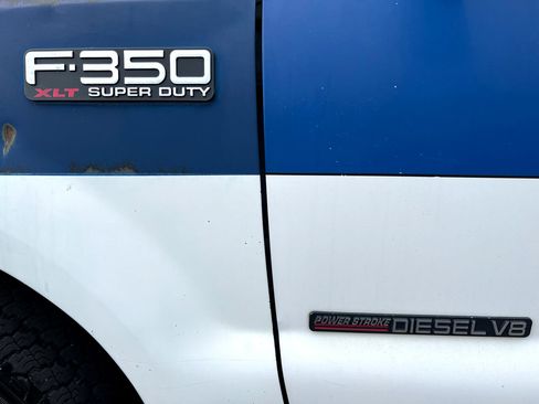 Used 2000 Ford F350 Lariat image 18