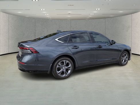 Used 2024 Honda Accord EX-L image 32