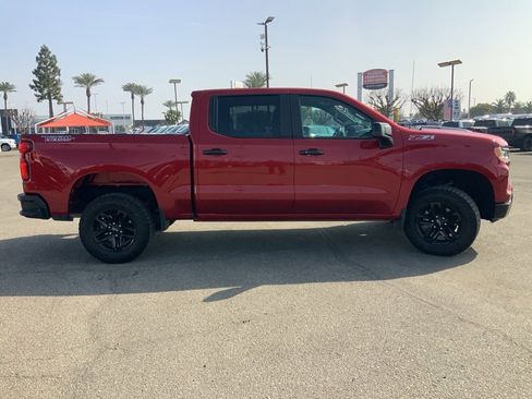 Used 2023 Chevrolet Silverado 1500 LT Trail Boss image 4