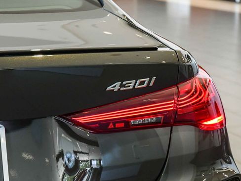 Used 2026 BMW 430i Coupe w/ M Sport Package RWD image 10