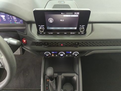 Used 2023 Honda Accord LX image 15