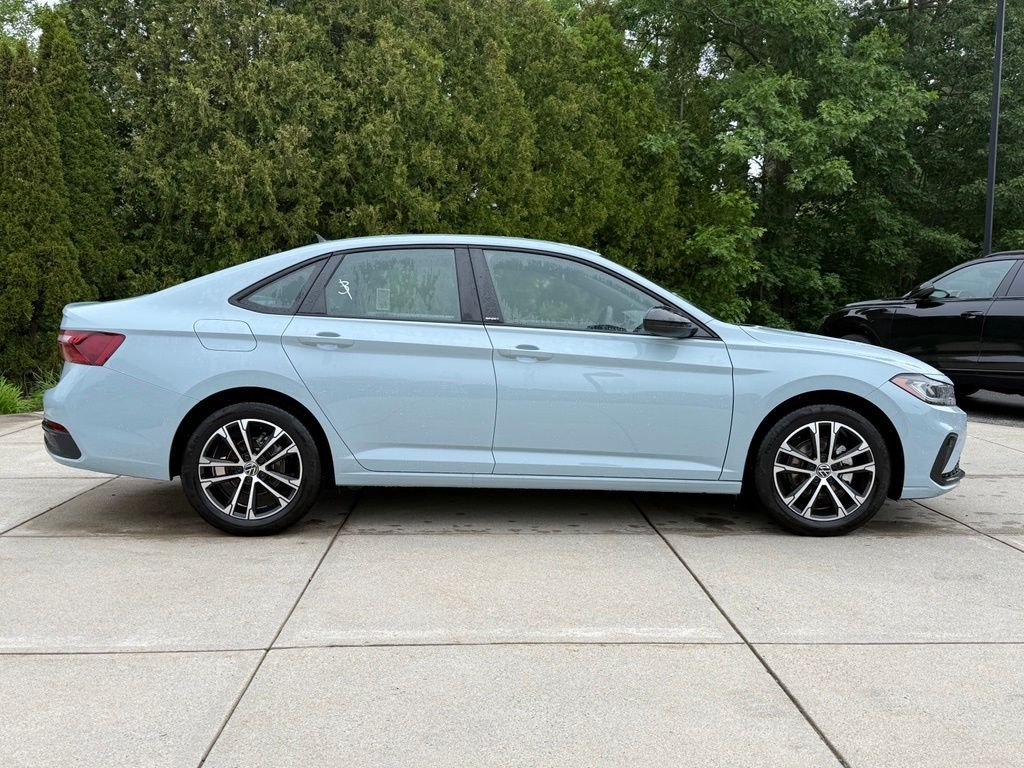 New 2026 Volkswagen Jetta Sport FWD image 7