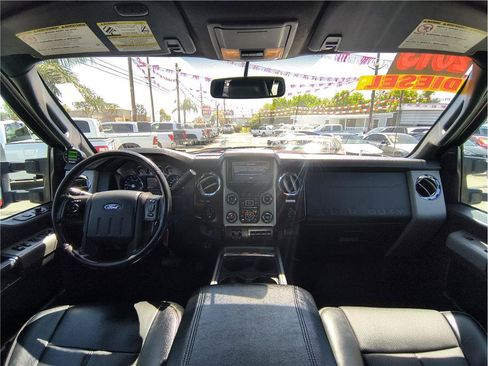 Used 2013 Ford F250 Lariat w/ Lariat Ultimate Pkg AWD/4WD image 6
