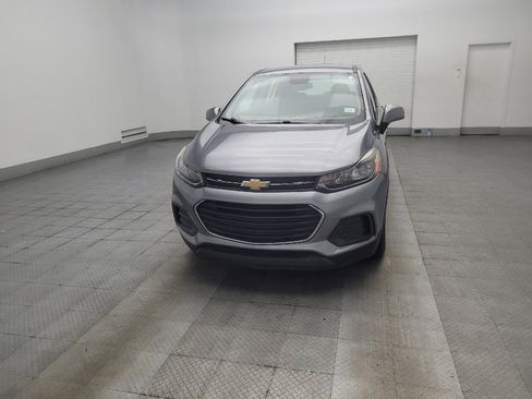 Used 2020 Chevrolet Trax LS FWD image 15