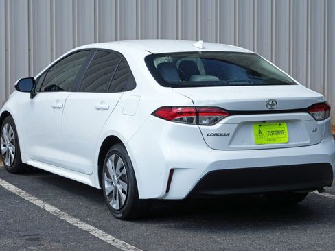 Used 2023 Toyota Corolla LE FWD image 46
