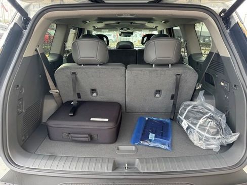 New 2026 Kia EV9 Wind image 9