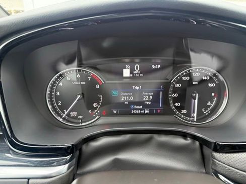 Certified 2024 Cadillac XT5 Premium Luxury AWD/4WD image 16