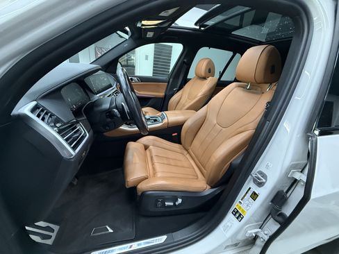 Used 2022 BMW X5 xDrive40i AWD/4WD image 11