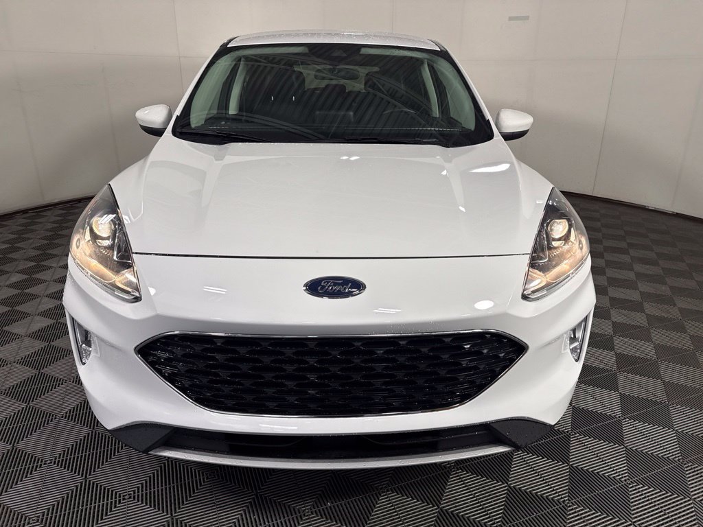 Certified 2022 Ford Escape SEL AWD/4WD image 3