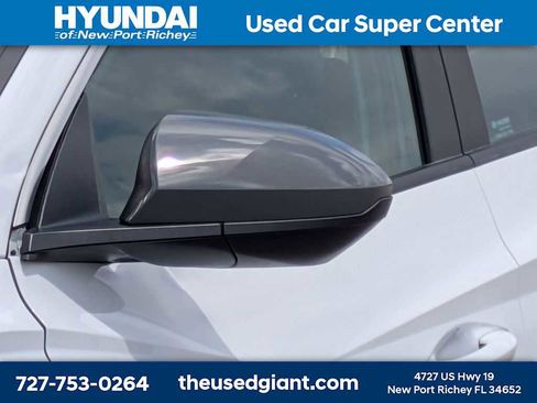 Used 2024 Hyundai Tucson SE FWD image 11