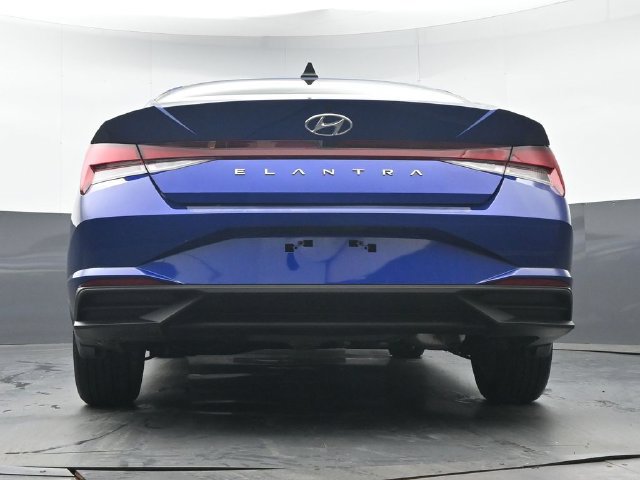 Used 2023 Hyundai Elantra SEL FWD image 26