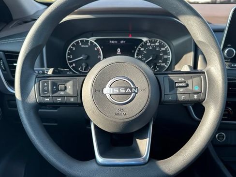 Certified 2023 Nissan Rogue SV AWD/4WD image 41