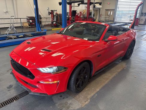 Used 2019 Ford Mustang GT Premium w/ Ford Safe & Smart Package RWD image 5