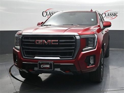 Used 2023 GMC Yukon AT4 image 4