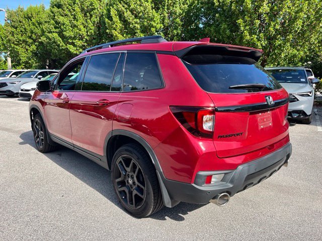 Used 2024 Honda Passport Black Edition image 4