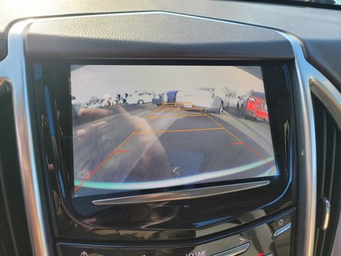 Used 2013 Cadillac SRX Premium image 14