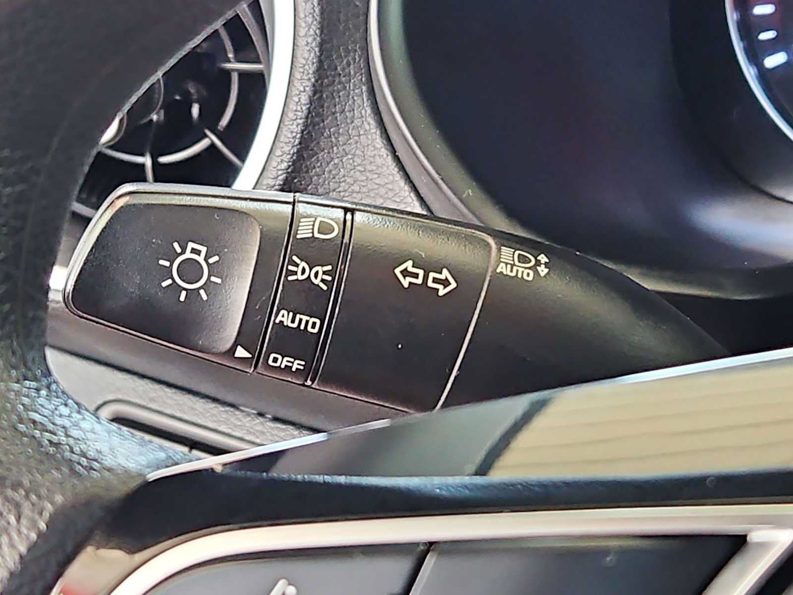 Used 2024 Kia Forte LXS FWD image 18