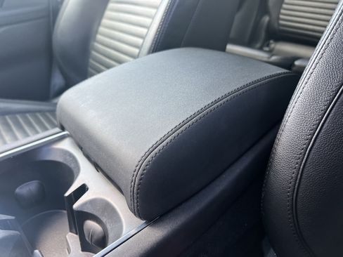 Used 2021 Land Rover Discovery Sport SE AWD/4WD image 30