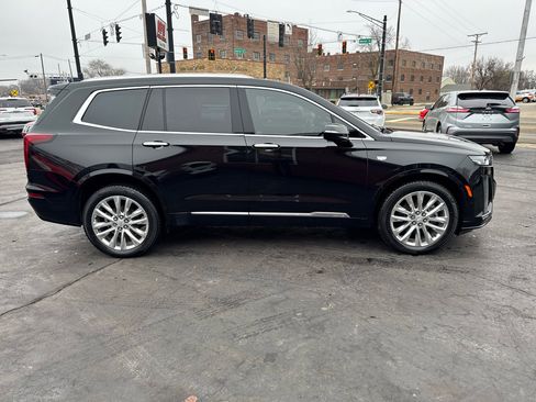 Used 2020 Cadillac XT6 Premium Luxury image 4