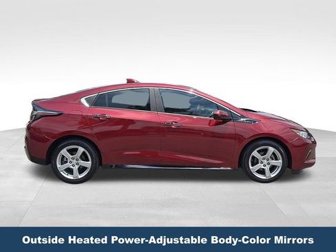 Used 2017 Chevrolet Volt LT w/ Comfort Package FWD image 9