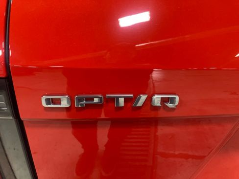 Certified 2025 Cadillac Optiq Sport 2 AWD/4WD image 28