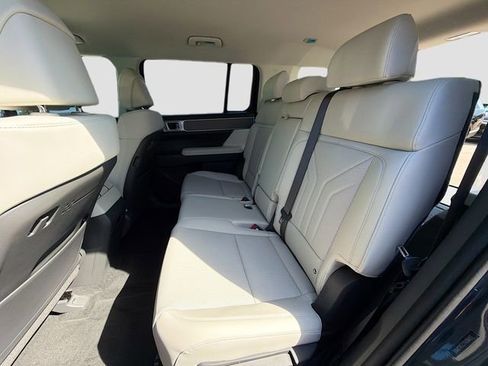 New 2026 Hyundai Santa Fe SEL FWD image 24