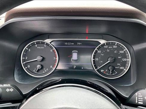 Certified 2023 Nissan Rogue SV FWD image 26