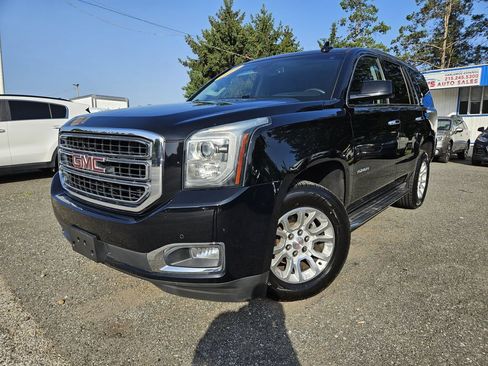Used 2019 GMC Yukon SLT AWD/4WD image 1