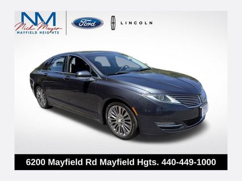 Used 2013 Lincoln MKZ FWD image 1