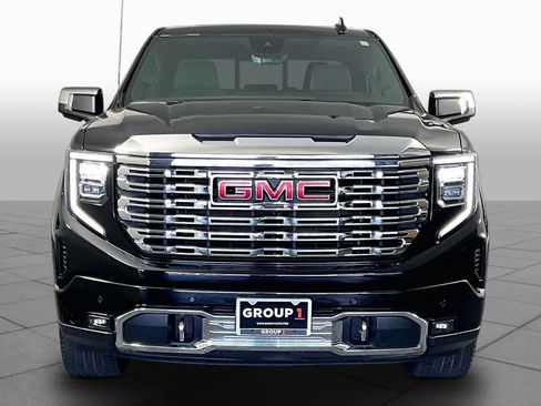 Certified 2025 GMC Sierra 1500 Denali w/ Denali Reserve Package AWD/4WD image 4
