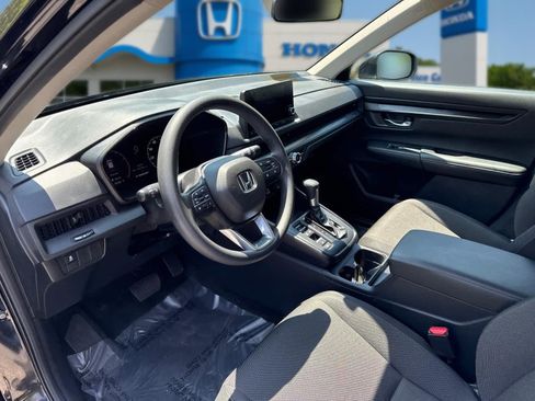 Used 2025 Honda CR-V LX image 12