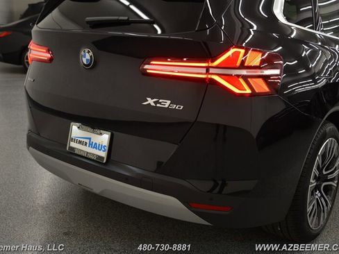 Used 2025 BMW X3 xDrive30i w/ Premium Package image 42
