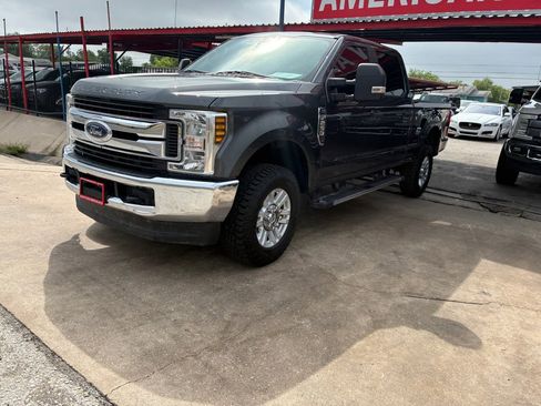 Used 2019 Ford F250 XL w/ STX Appearance Package AWD/4WD image 12