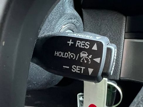 Used 2023 Toyota Tacoma SR AWD/4WD image 24