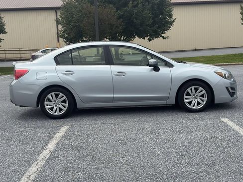 Used 2015 Subaru Impreza 2.0i Premium AWD/4WD image 8