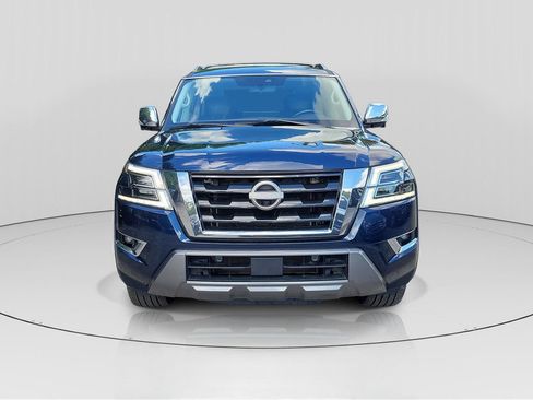 Used 2021 Nissan Armada Platinum w/ Captain's Chairs Package RWD image 2