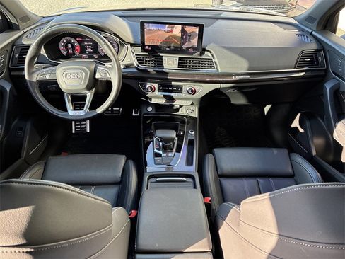 Used 2021 Audi SQ5 Premium Plus w/ Premium Plus Package image 12