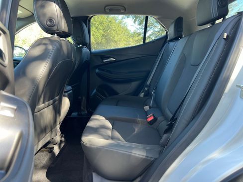 Used 2025 Buick Encore GX Preferred image 20