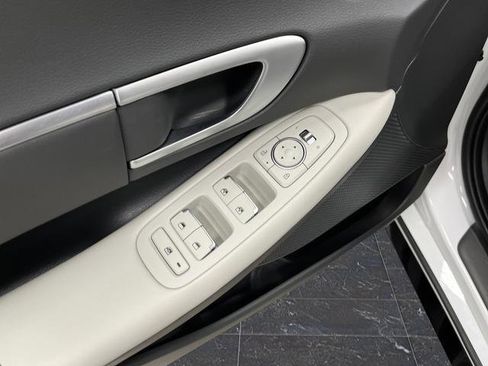 Used 2024 Hyundai Sonata SEL image 25