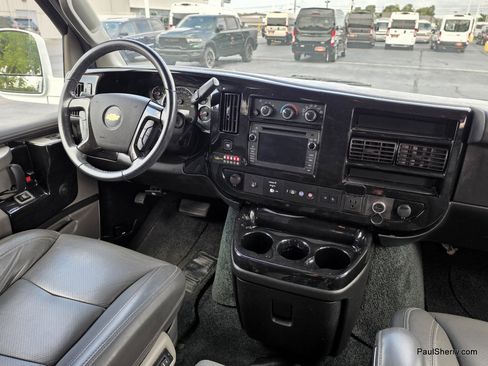 Used 2020 Chevrolet Express 2500 Extended w/ Enhanced Convenience Package RWD image 8