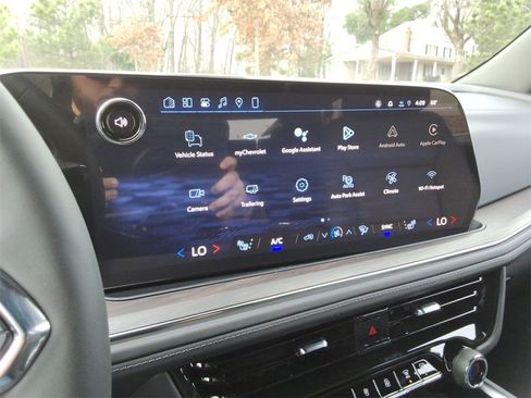 New 2026 Chevrolet Suburban LT image 30