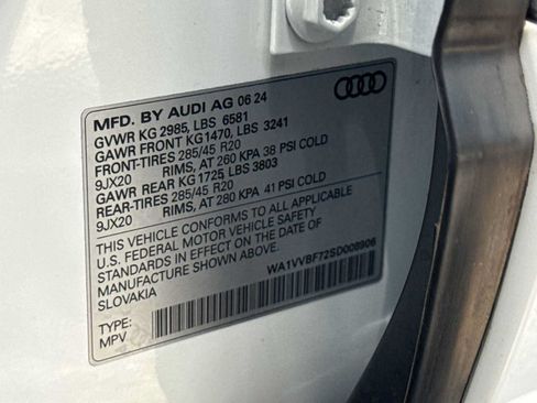 Used 2025 Audi Q7 3.0T Prestige AWD/4WD image 29