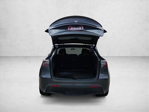 Used 2022 Tesla Model Y Performance AWD/4WD image 7